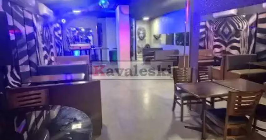 Ponto comercial com 6 salas à venda na Rua Vergueiro, --, Liberdade, São Paulo