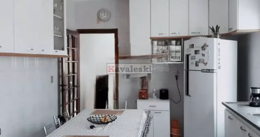 Casa com 3 quartos para alugar na Rua Jean de La Huerta, --, Vila Brasilina, São Paulo
