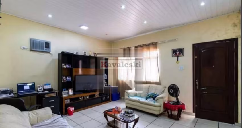 Casa c/ amplo terreno  10x21   - Bairro Vila Brasilina