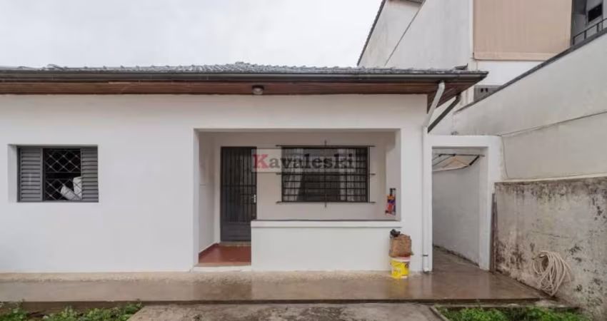 Casa à venda , 2 quartos e 6 vagas!
