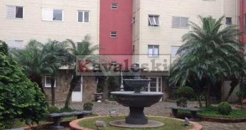 > Oportunidade! Apartamento 2 dorm. com 1 vaga! Condomínio agradabilíssimo!