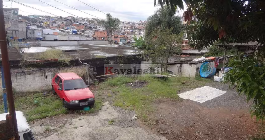 *  EXCELENTE TERRENO DE ESQUINA , OPORTUNIDADE PARA CONSTRUÇÃO DE APARTAMENTOS  OU COMÉRCIO .