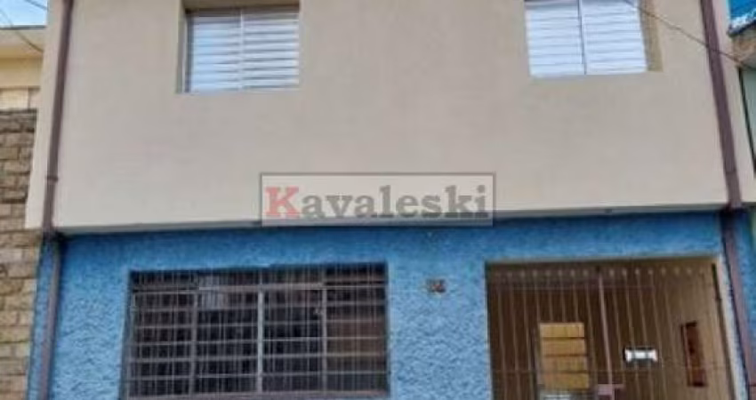 SOBRADO 3 DORM. A 10 MINUTOS DO METRÔ PÇA DA ARVORE COM 1 VAGA