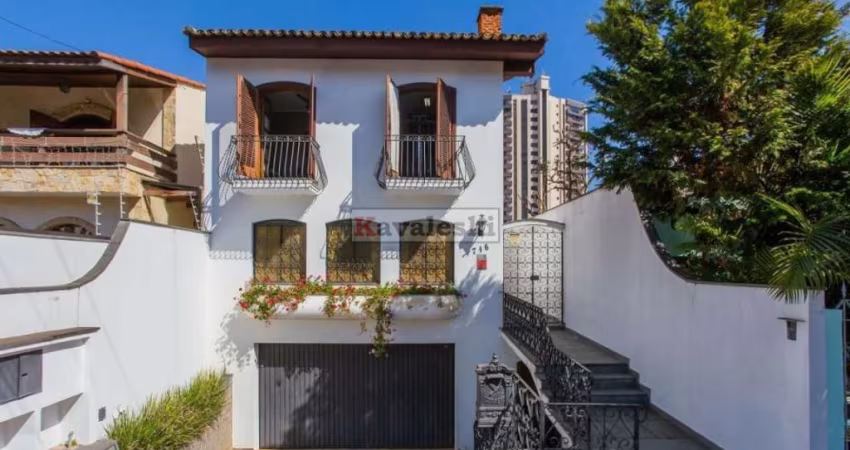Sobrado à venda com 300m², 4 quartos e 4 vagas - Miolo Jardim da Saúde