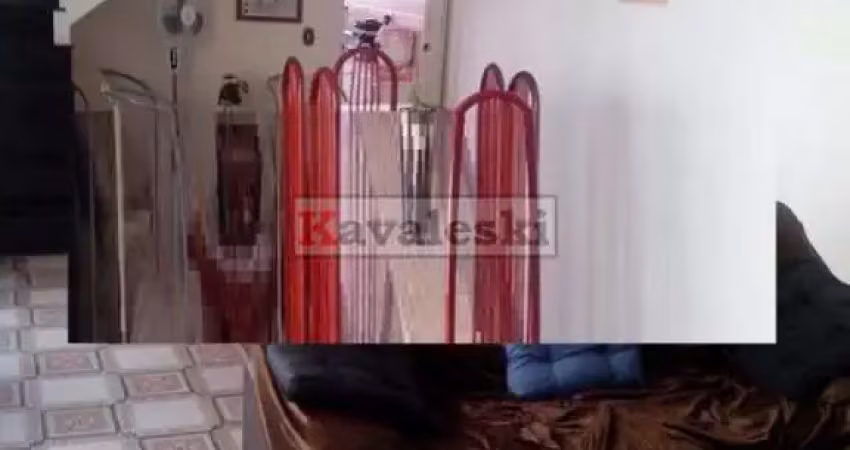 OPORTUNIDADE , EXCELENTE CUSTO BENEFICIO .SOBRADO COM 4 DORMITÓRIOS .