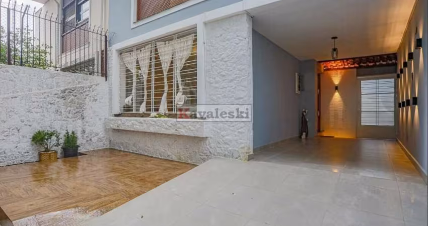 Excelente casa   com 197 m² de Terreno e 222 m² a/c  VILA MONUMENTO!