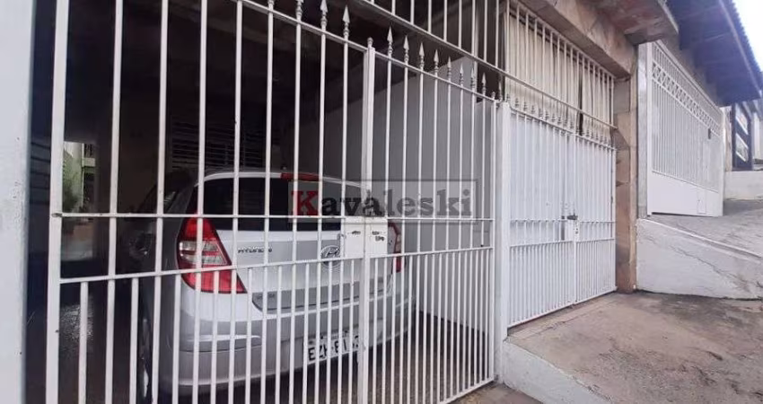 * Sobrado espaçoso com 3 Dormitórios!