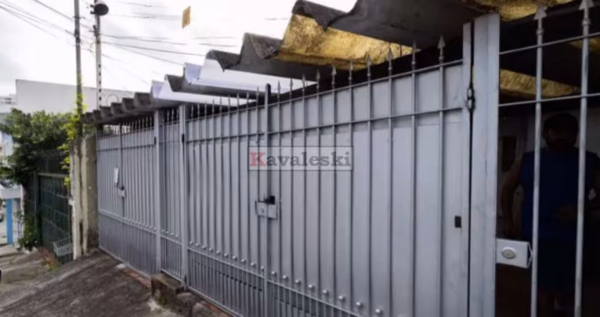 Casa Térrea com 3 dormitórios 1 suite 2 vagas quintal - Salão grande parte superior- Doc 100%