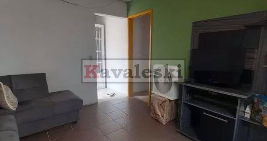 Sobrado com 4  Quartos e 2 banheiros à Venda, 136 m²