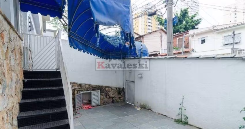 Casa à venda com 230m², 3 quartos e 2 vagas