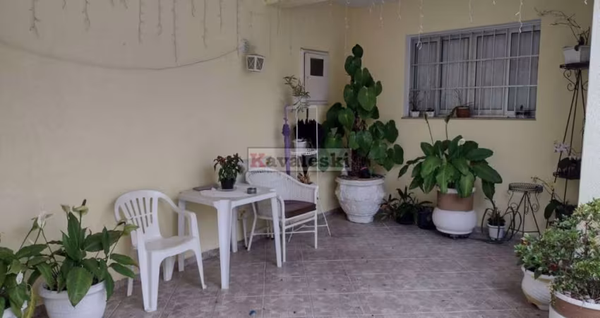 ATENÇÃO !! Casa Térrea Miolo Jardim da Saúde - 2 dormitórios 2 vagas - quintal - Imperdível