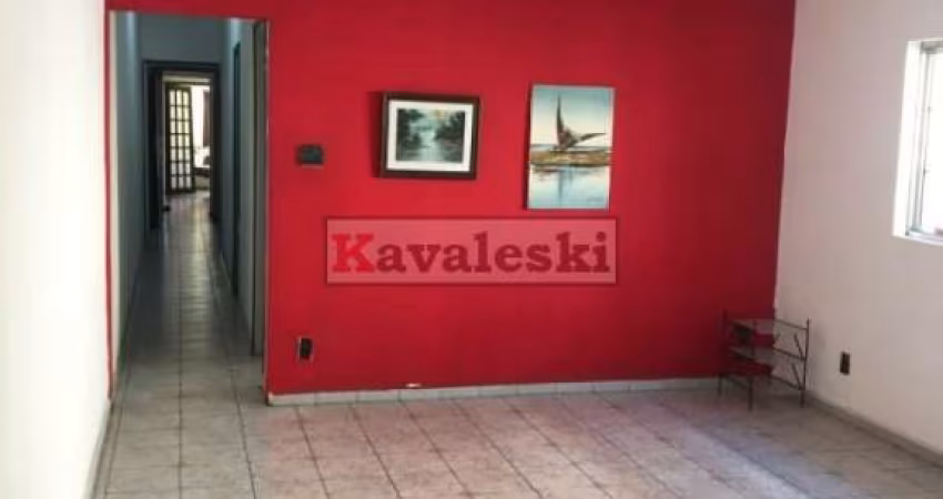 BELÍSSIMA CASA/ESPAÇOSA/IDEAL PARA FINS COMERCIAIS...