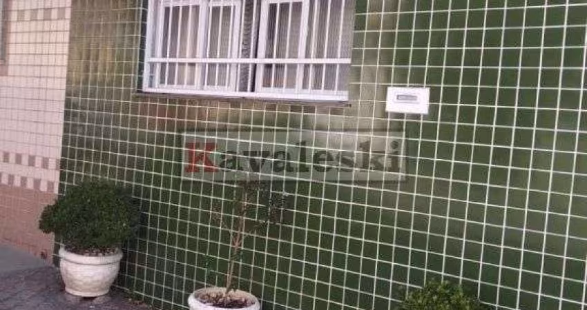 > Sobradão com 7 de frente no miolo do Ipiranga . Proprietário estuda ofertas !