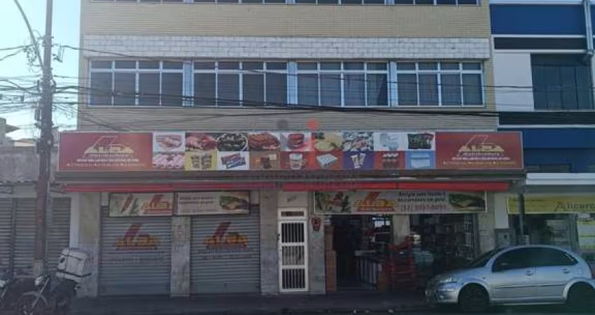 Ótimo apartamento no Santa Terezinha!