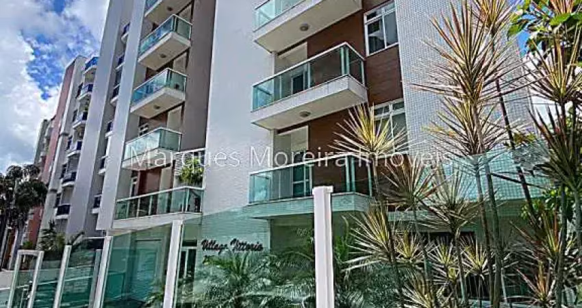 Maravilhosa COBERTURA com 300m, 4 Quartos, 2 suítes, 3Vagas, condomínio 170 reais.