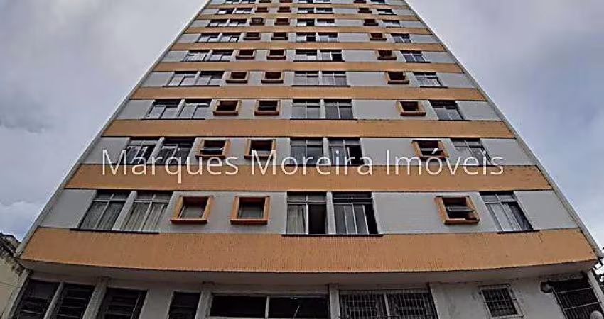 Apartamento com 1 quarto no centro, Juiz de Fora - MG.
