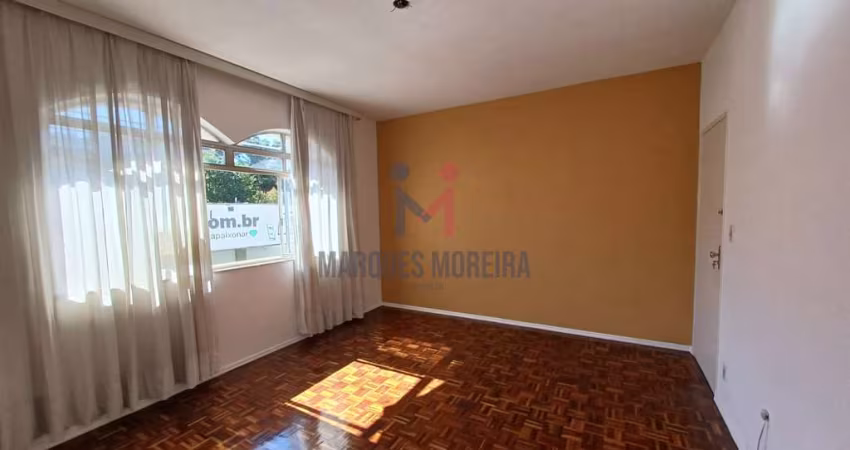 Apartamento defronte ao shopping