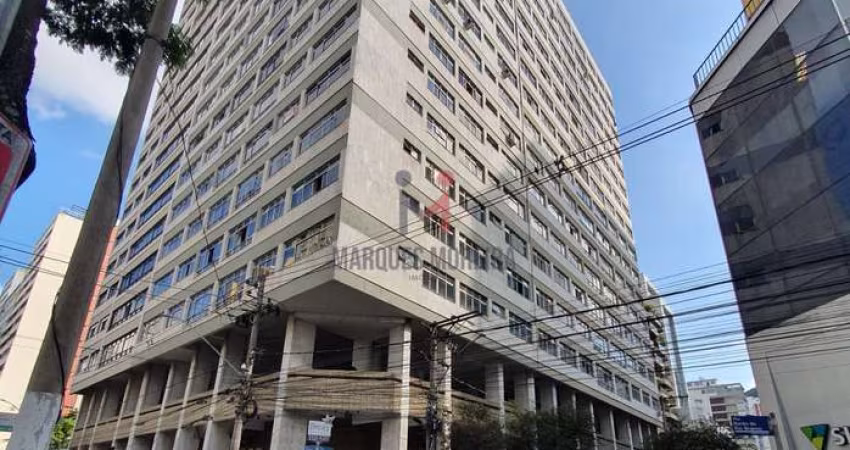 Glamoroso Apartamento 4 Quartos e 2 Suítes No Coração da Cidade