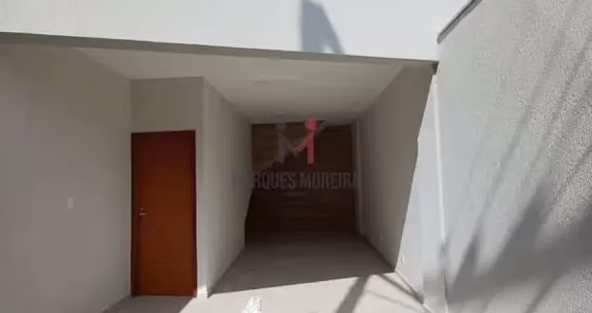 Exclusiva oportunidade em martelos – casa triplex a poucos minutos da ufjf