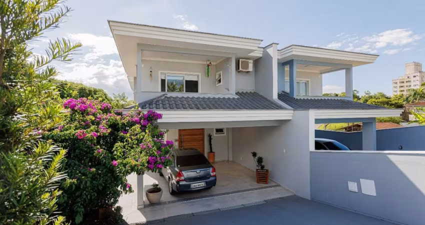 Casa com 3 quartos à venda na Thereza Maria da Costa, 230, Jarivatuba, Joinville
