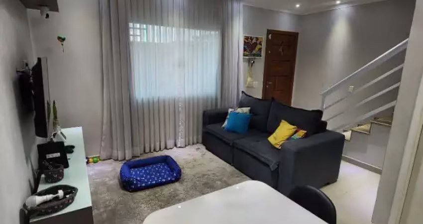 Casa em codnomínio fechado a venda em sp cidade patriarca
