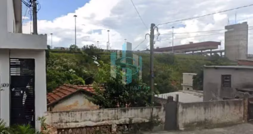 Terreno à venda na Rua Serrana, 817, Cidade Líder, São Paulo