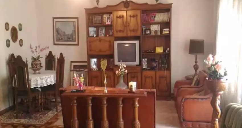 Casa com 4 quartos à venda na Rua Jaboticabal, 560, Mooca, São Paulo