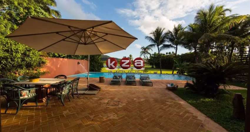 Imperdível residência de alto padrão à venda em guarujá-sp, golf alcapulco - praia do pernambuco, com 4 suítes e 576,00 m² de área.