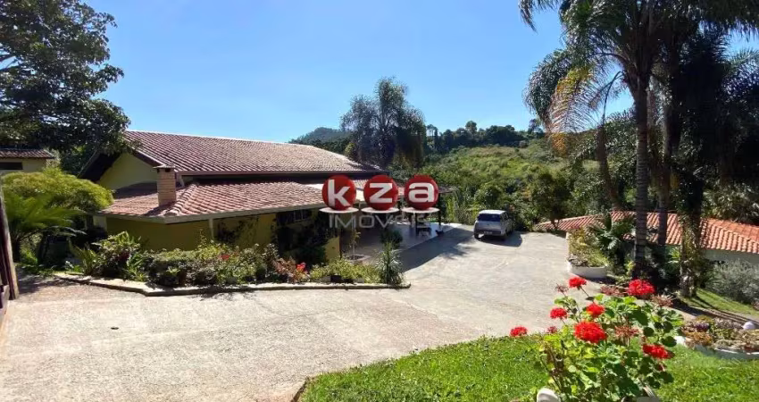Chácara à venda em valinhos-sp, chácaras alpina: 3 quartos, 1 suíte, 2 salas, 3 banheiros, 3 vagas, 300 m².