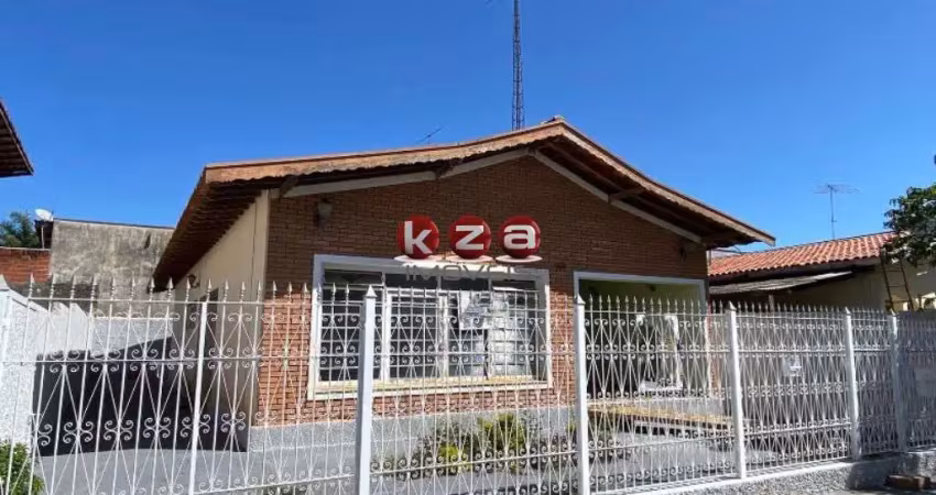 Oportunidade única: casa comercial à venda ou locação no centro de vinhedo-sp, 2 quartos, 2 salas, 1 banheiro, 3 vagas, 134 m².
