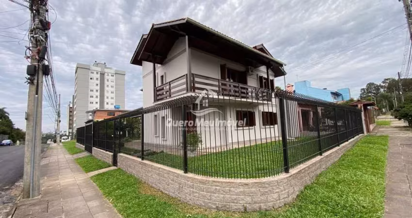 Casa com 4 quartos à venda na Rua Araranguá, 475, Vila Verde, Caxias do Sul