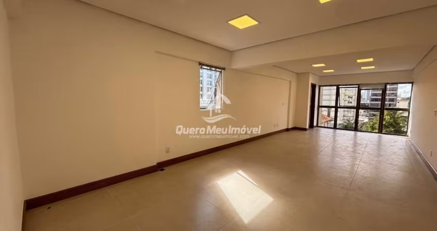 Sala comercial com 1 sala à venda na Rua Sinimbu, 1536, Centro, Caxias do Sul