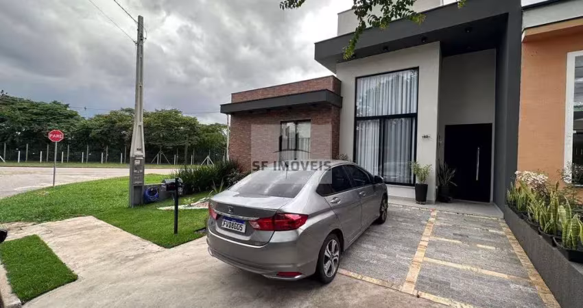 Lindíssima casa térrea, com piscina, à venda no terras de são francisco