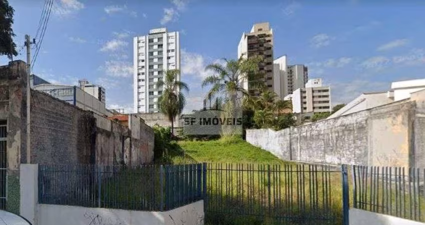Excelente terreno de 694m², na rua Sete de Setembro, à venda (aceita permuta)