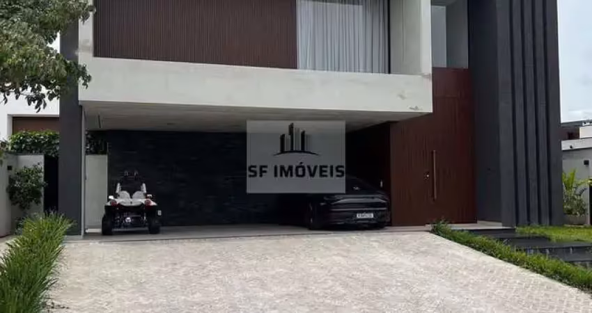 Excelente sobrado de 368,43m², 4 suítes, à venda no Alphaville 1