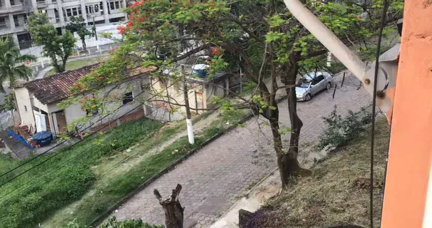 Apartamento 03 quartos à venda bairro de fatima em niterói/rj.