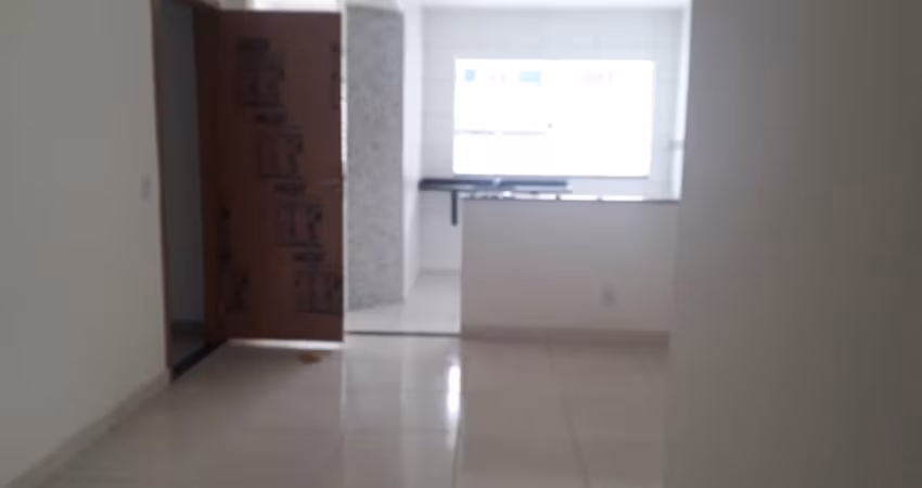 Apartamento Térreo, 02 Quartos, Para Venda Na Praça Da Trindade São Gonçalo/RJ