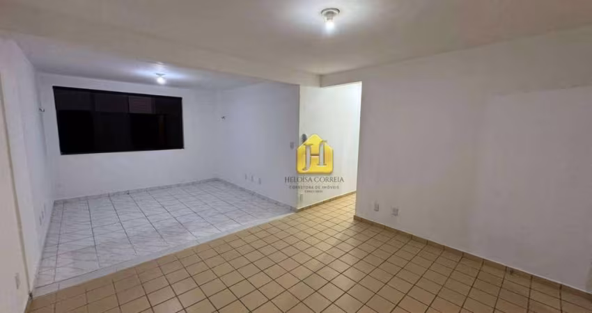 Apartamento com 3 dormitórios à venda, 90 m² por R$ 230.000,00 - Candelária - Natal/RN