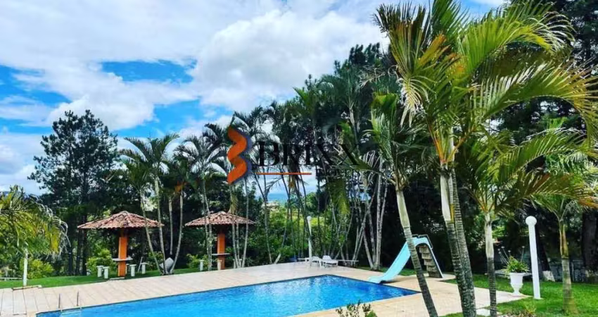 Chácara em igaratá à venda, com 21.000m2, 08 quartos, lago e piscina