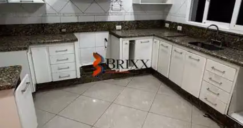 Casa condomínio com 03 suítes para locação-arujá 5-conforto e segurança
