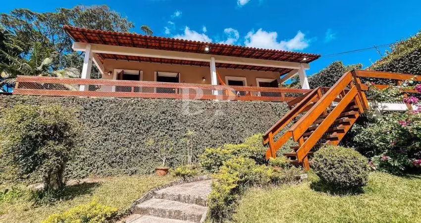 Casa em Condomínio para Venda em Teresópolis, Carlos Guinle, 4 dormitórios, 1 suíte, 3 banheiros, 2 vagas