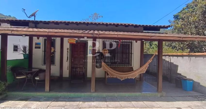 Casa para Locação em Teresópolis, Albuquerque, 2 dormitórios, 1 banheiro, 1 vaga
