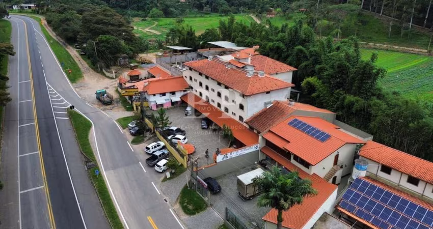Apartamento para Venda em Teresópolis, Pessegueiros, 1 dormitório, 1 suíte, 1 banheiro