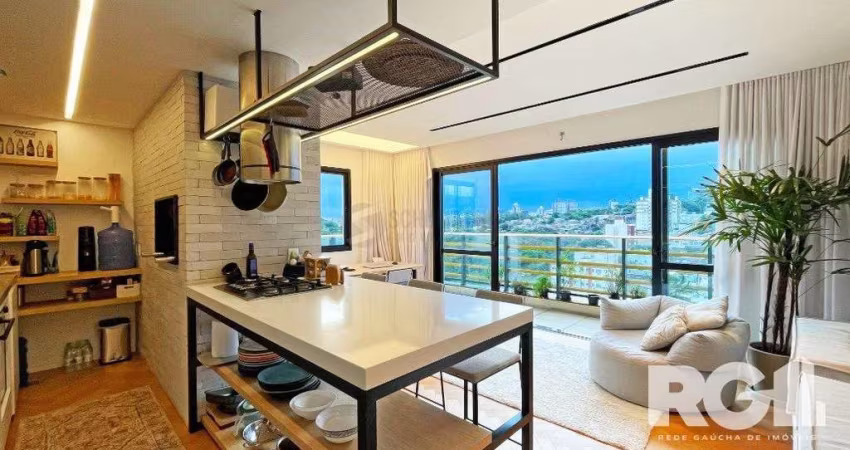 Apartamento de 72 m2 para alugar com 1 suíte, banheiro social com depósito e 2 vagas, finamente mobiliado e decorado.