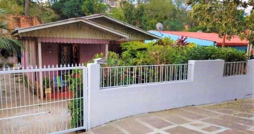 Casa para Venda - 74m², 3 dormitórios, 2 vagas - Nonoai