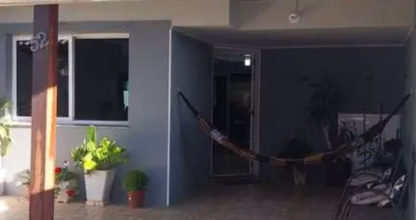 Casa com 3 quartos à venda na Rua José Antônio Chaise, 148, Hípica, Porto Alegre