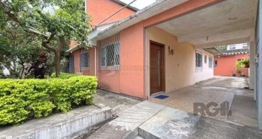 Casa para Venda - 177.5m², 3 dormitórios, 3 vagas - Cavalhada
