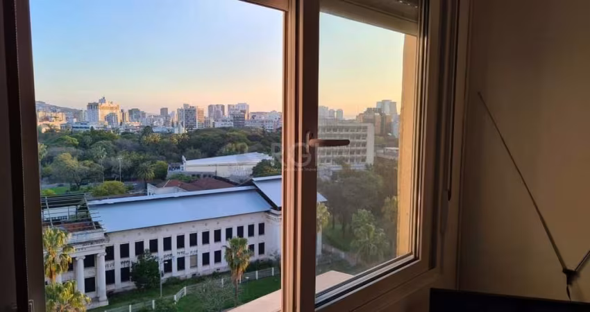 Apartamento para Venda - 80.24m², 3 dormitórios, sendo 1 suites, Bom Fim