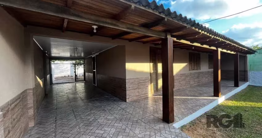 Casa com 3 quartos à venda na Rua Lauro Motta Duarte, 144, Belém Novo, Porto Alegre
