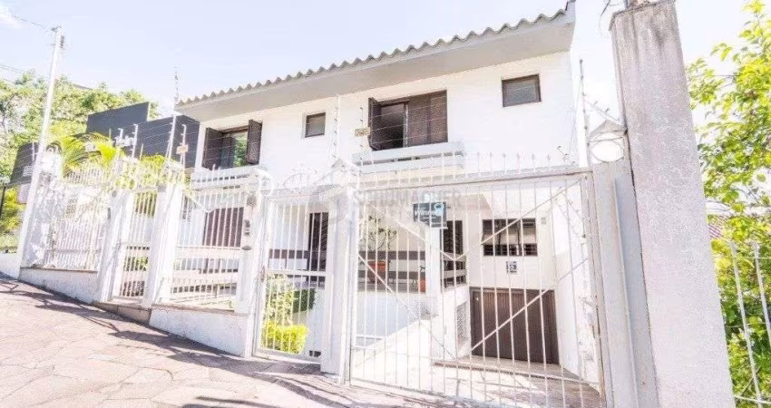 Casa com 333m² no bairro passo da areia